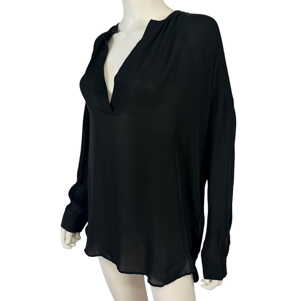 Vince 100% Silk Black Tunic Blouse V-Neck Minimalist Chic Quite Luxury Capsule M - Picture 3 of 8
